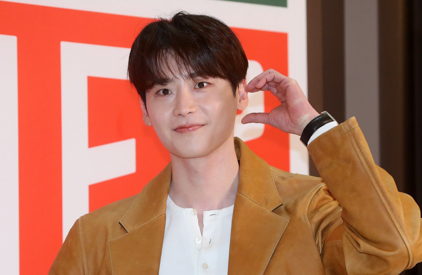 [서울=뉴시스] 김혜진 기자 = 배우 이종석이 21일 오전 서울 송파구 롯데월드몰에서 열린 시계 브랜드 태그호이어 포토콜에 참석해 포즈를 취하고 있다. 2025.03.21. jini@newsis.com