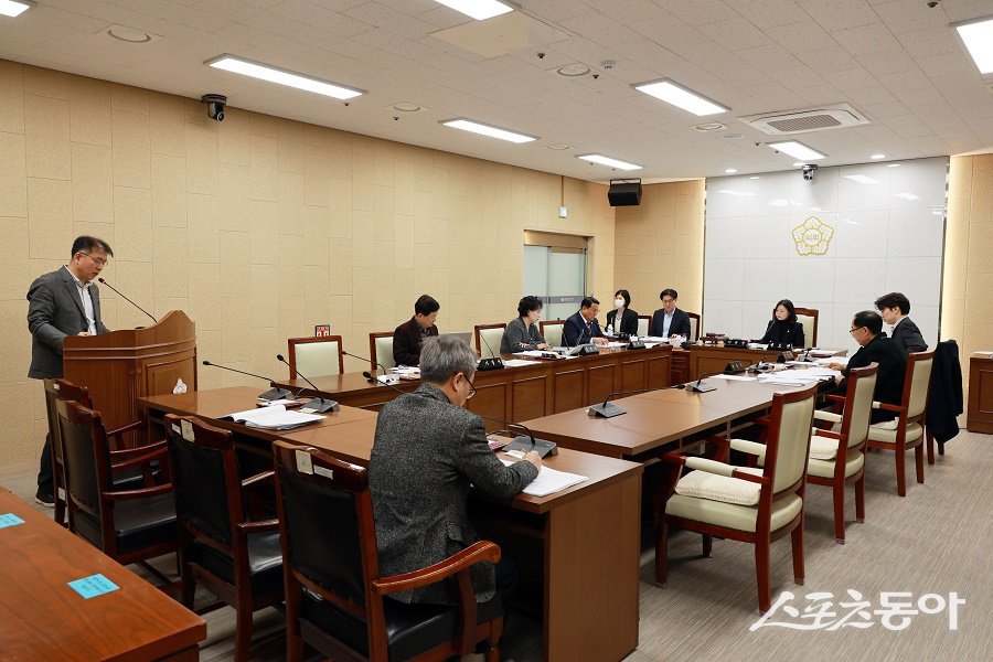 인천 연수구의회 자치도시위원회, 제276회 정례회에서 조례안 등 안건 심의를 진행했다. 사진제공|인천 연수구의회