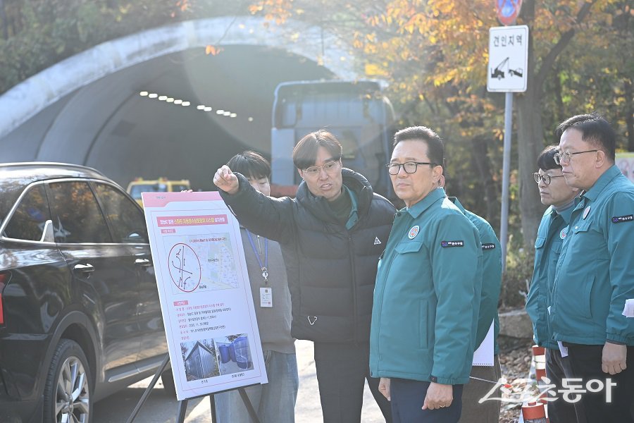 이재호 인천 연수구청장, 겨울철 자연 재난 대비 현장 점검에 나섰다. 사진제공|인천 연수구청