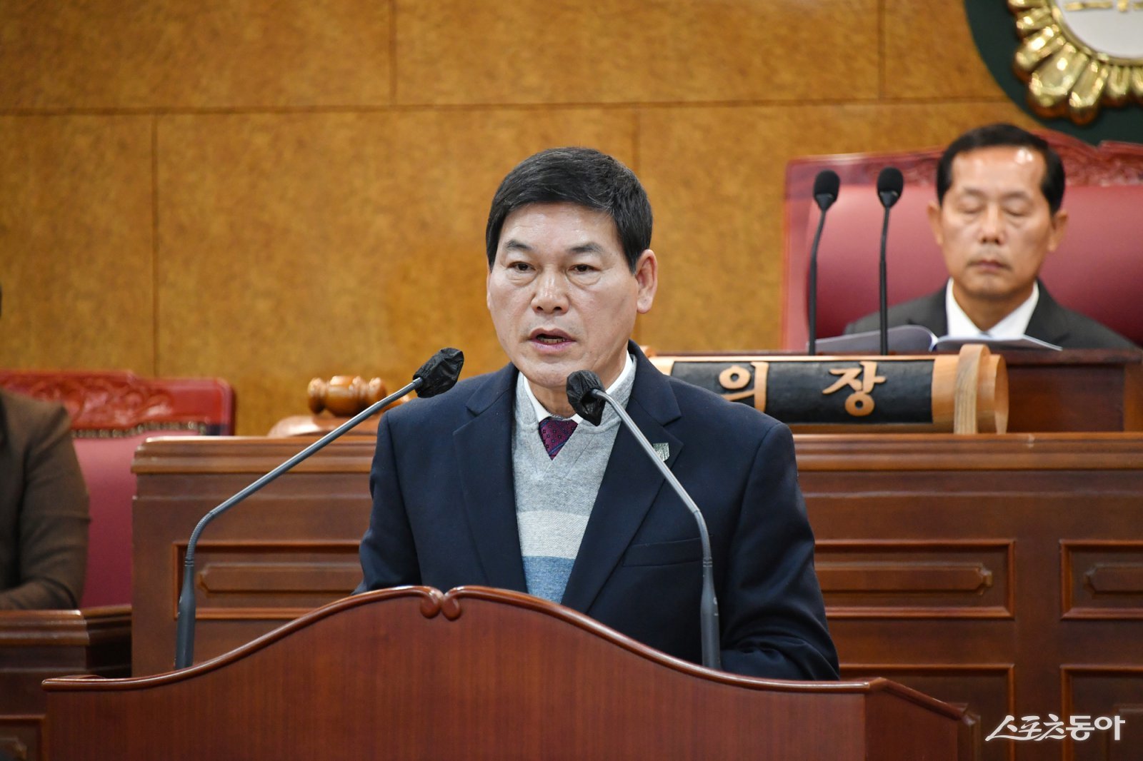 정철원 담양군수가 20일 제341회 담양군의회 제2차 정례회에서 내년도 담양군이 추진할 8대 군정 운영 방향을 발표했다. 사진제공=담양군