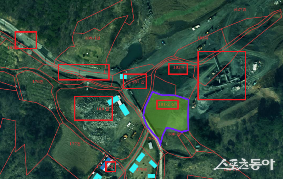 충청북도 괴산군 청천면 무릉리 일대에서 골재 파쇄업을 운영 중인 화일산업이 환경영향평가 누락, 개발행위 허가 특혜, 불법 용도 변경, 도로법 위반 등 각종 의혹에 휘말렸다. 사진제공|공익 제보자