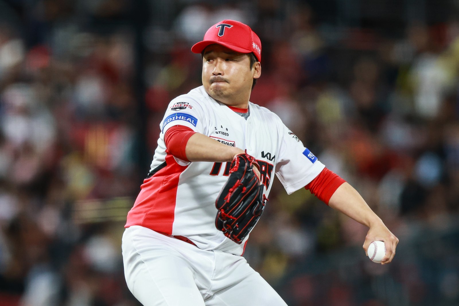 KIA는 23일 이준영과 3년 최대 12억 원 규모의 FA 계약을 체결했다. 이준영은 2021년부터 5시즌 연속 50경기 이상 등판한 팀의 핵심 불펜이다. 사진제공|KIA 타이거즈