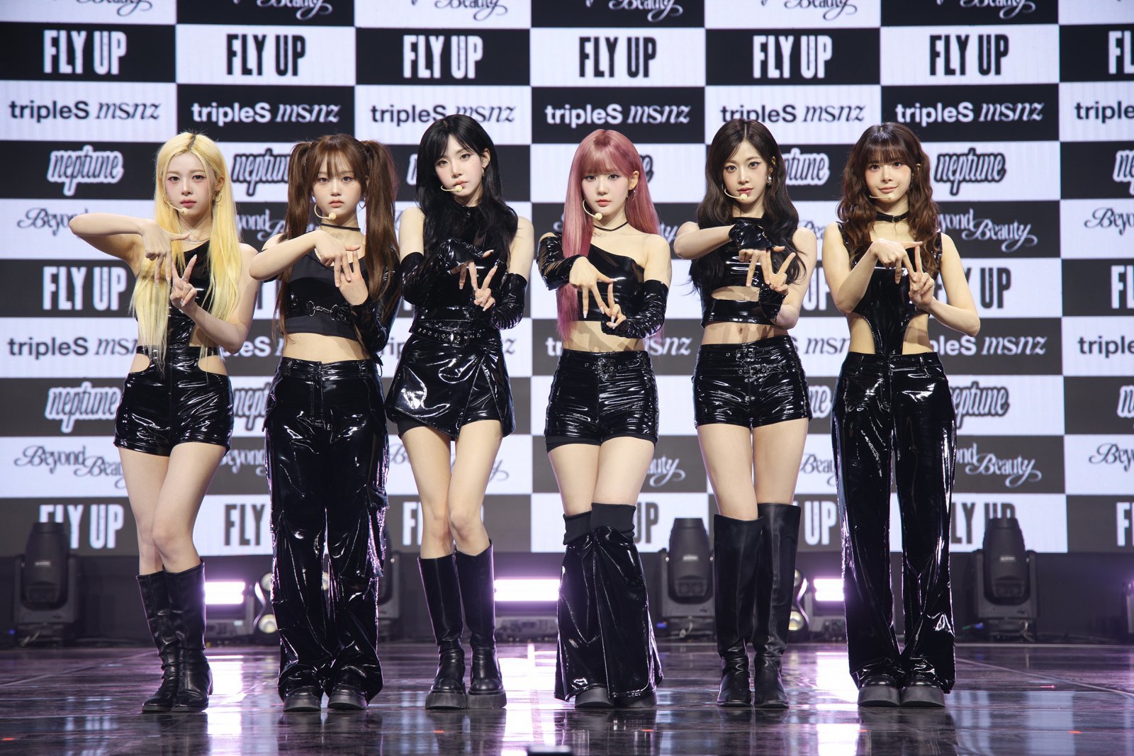 ‘트리플에스’ 미소녀즈 넵튠(neptune) 사진제공 | 모드하우스