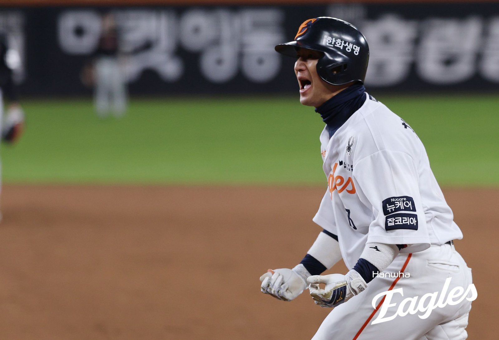 한화 최재훈(사진)은 올해 야구 국가대표팀 차출과 투수 코디 폰세의 리그 MVP 수상을 합작하며 잊지 못할 시즌을 보냈다. 사진제공|한화 이글스