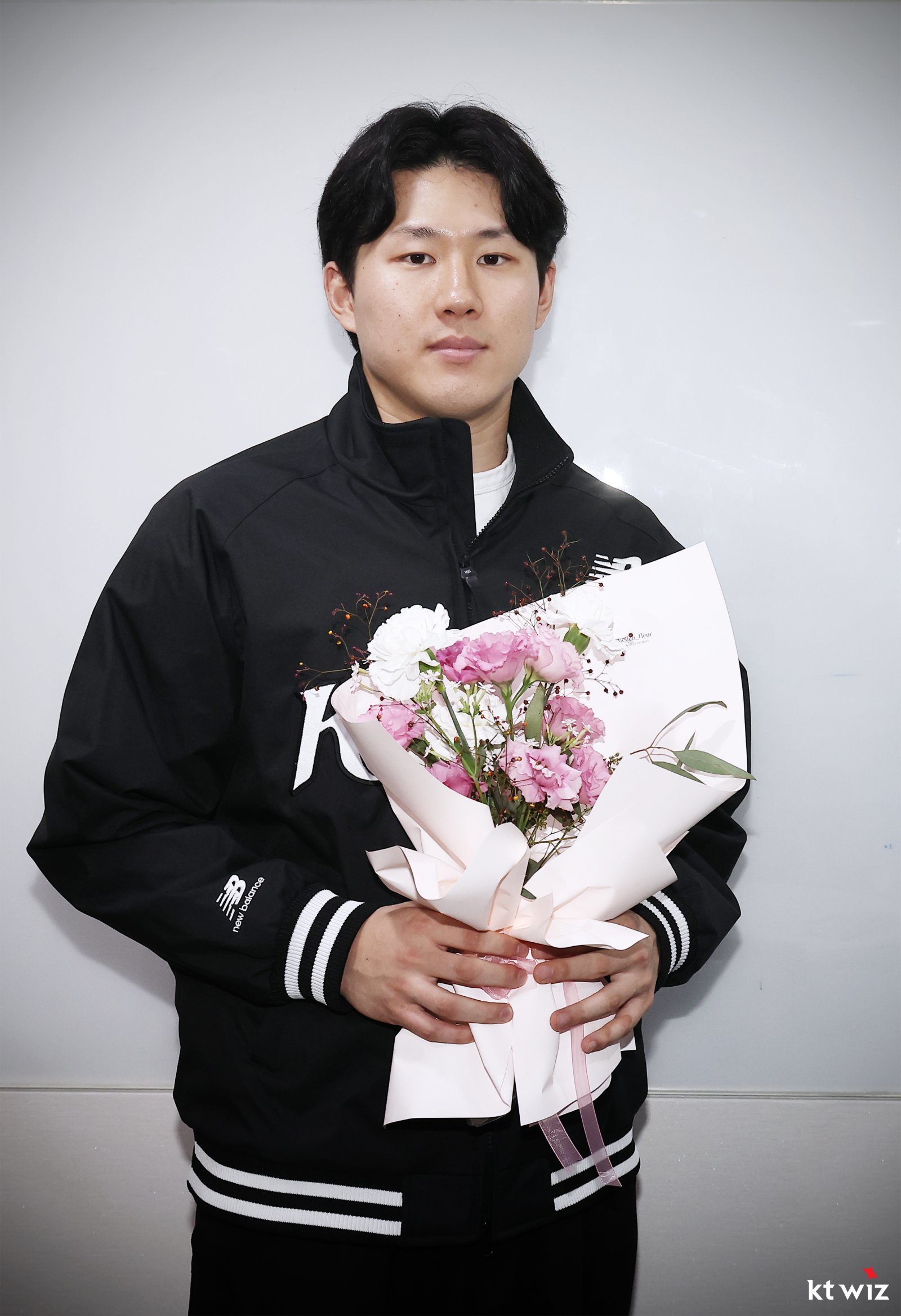 KT는 25일 최원준과 4년 최대 48억 원 규모의 FA 계약을 체결했다. 사진제공|KT 위즈