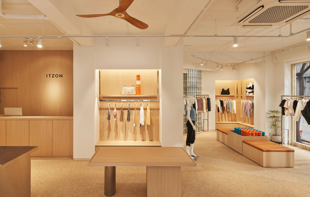 JW 메리어트 제주 잇존어패럴 팝업스토어