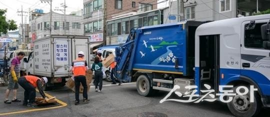 순천시 저상형 안전 청소차량. 독자제공