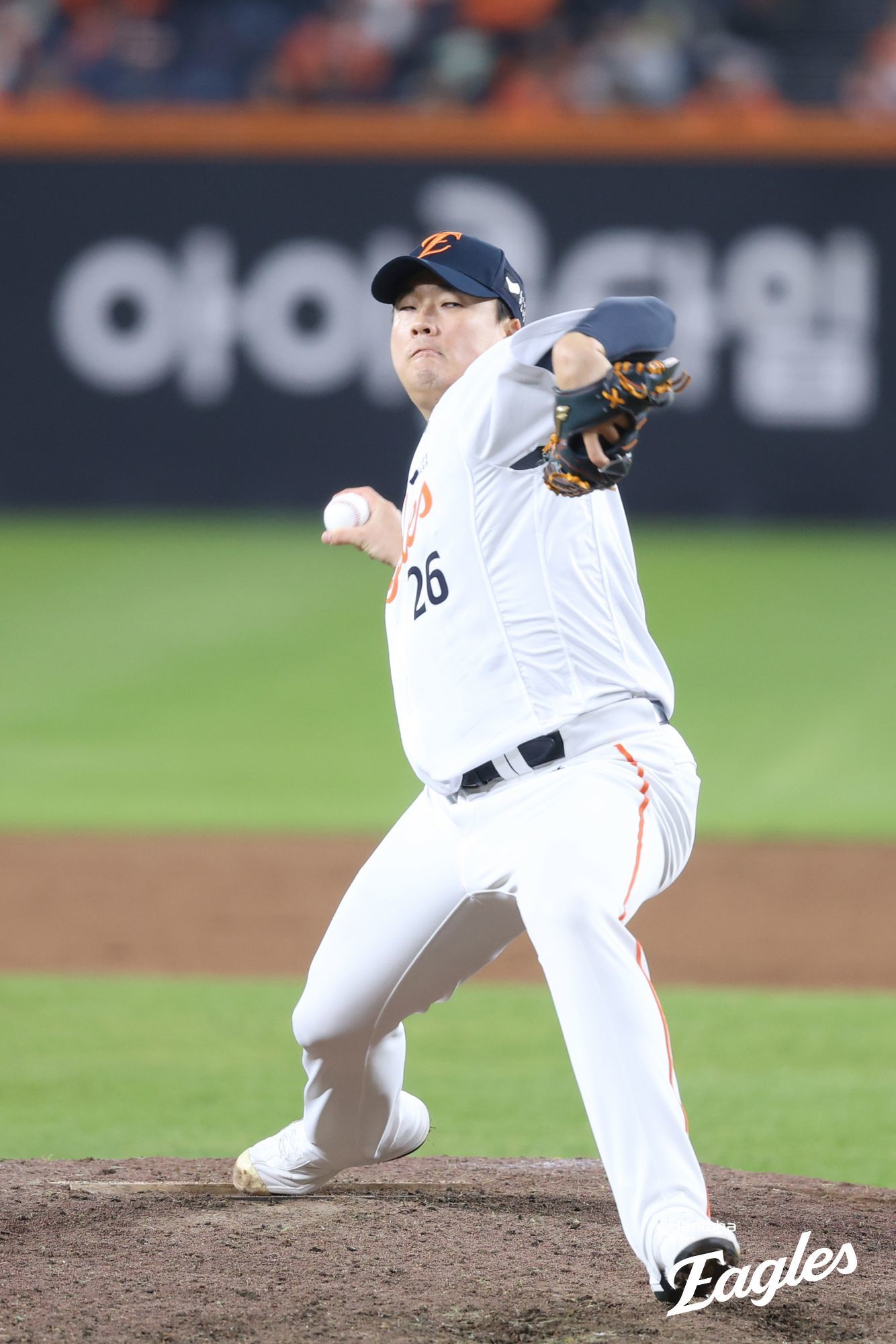 KT가 한화로 이적한 강백호의 FA 보상 선수로 우완 파이어볼러 한승혁을 영입했다. 한승혁은 KT의 고민을 해소할 카드가 될 수 있다. 사진제공|한화 이글스