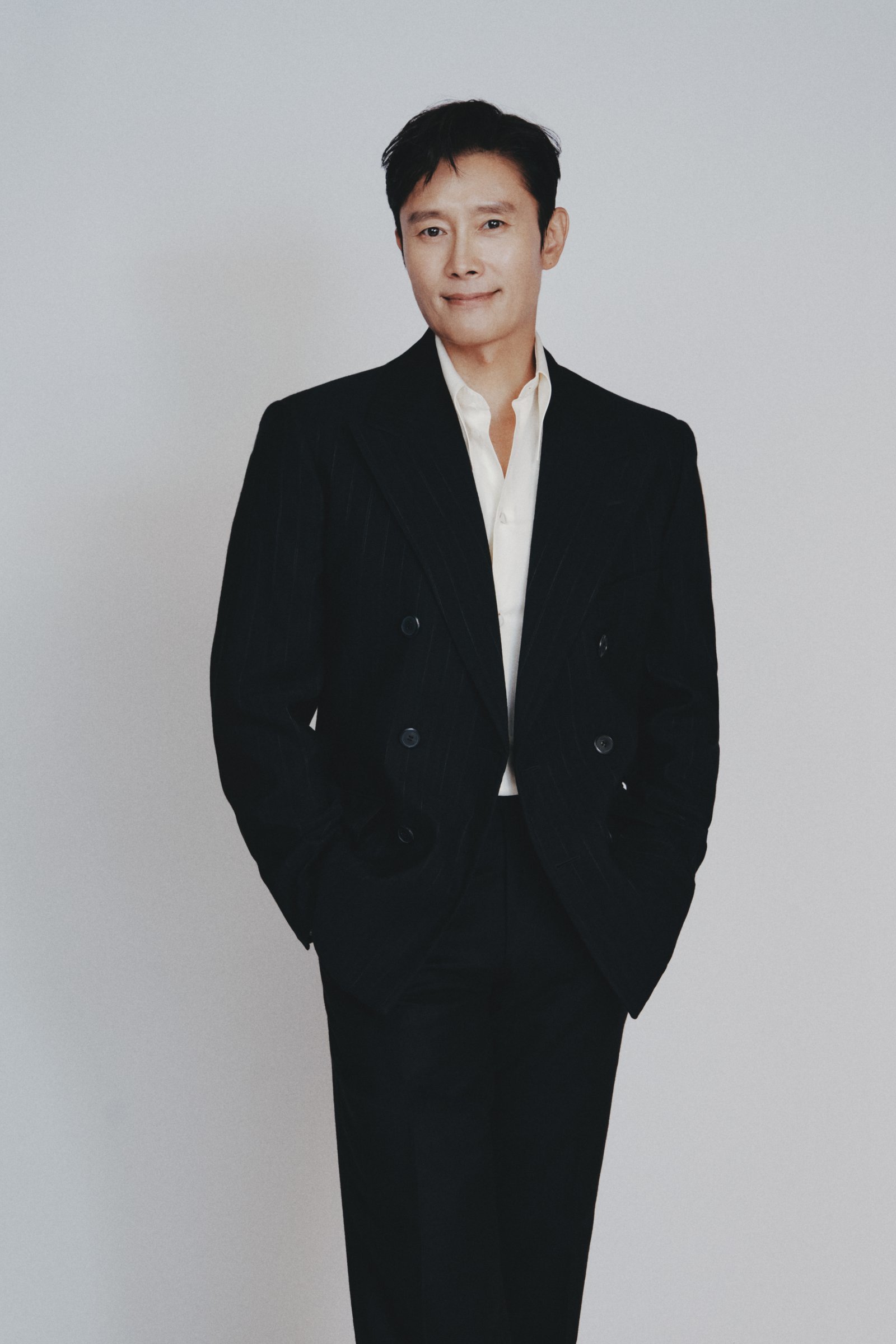 시진 |BH엔터테인먼트