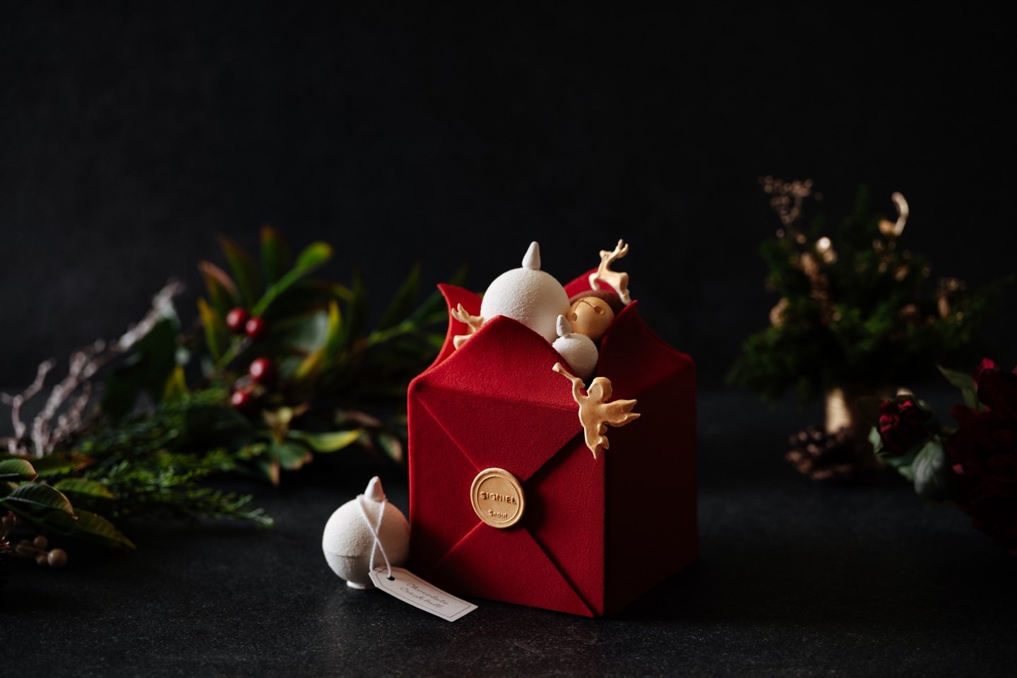 오너먼트 박스 케이크