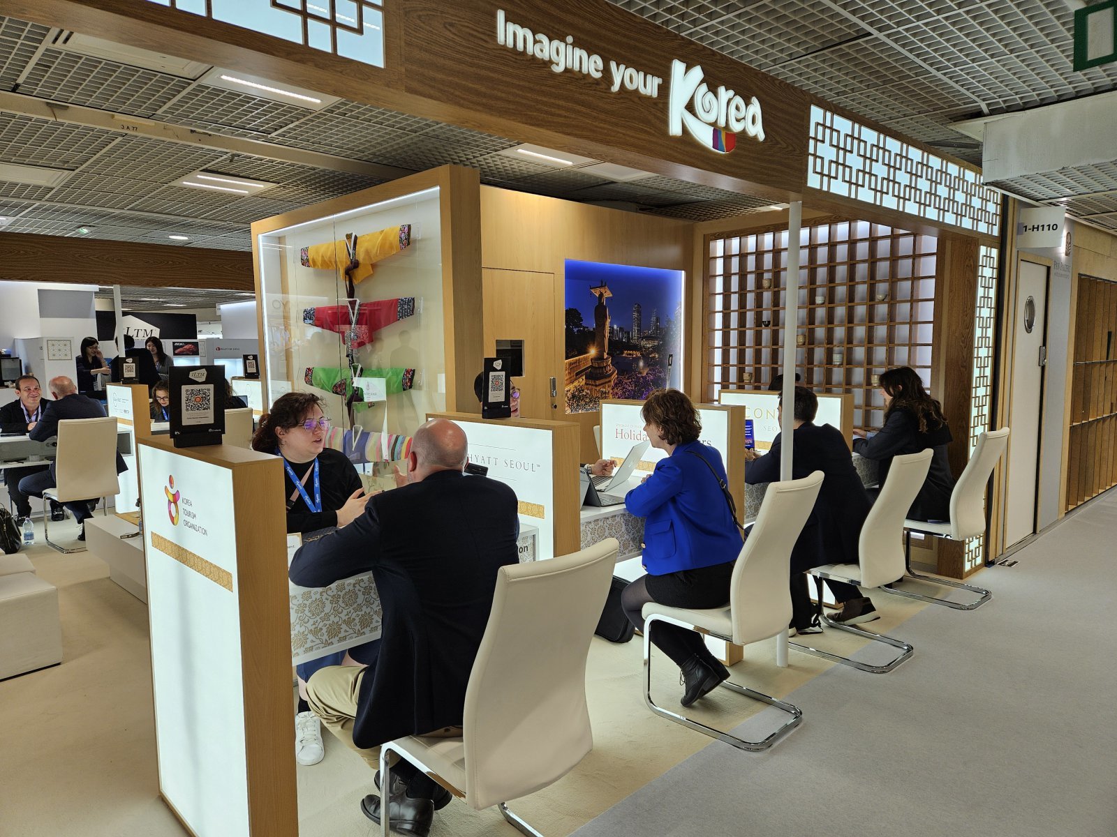 2024 ILTM Cannes 한국 홍보관