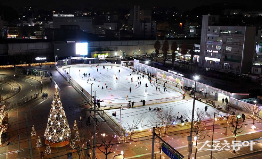 인천 동구, 동인천역 북광장에서 화도진스케이트장을 개장한다. 사진제공|인천 동구청