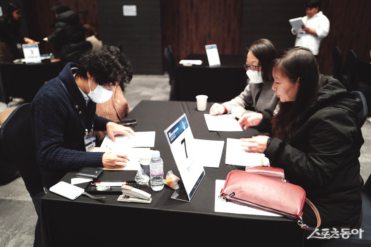 완도군이 서울 컨벤션센터에서 열린 ‘2025 해양수산 과학기술 주간 대·중소 동반성장 구매 상담회’에 참여 했다. 사진제공=완도군