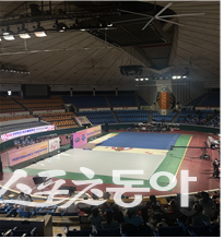 치어리딩대회가 열린 잠실학생체육관. 사진|원석현 학생기자