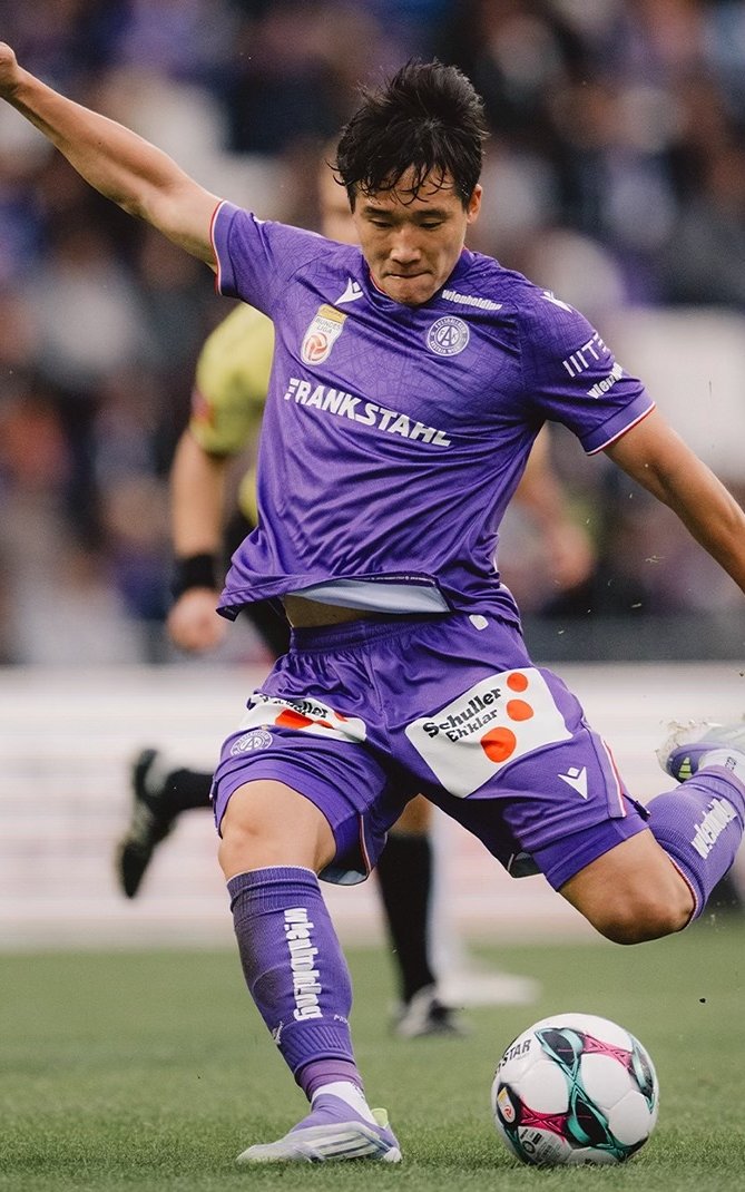 이태석은 8일(한국시간) 라반탈 아레나에서 끝난 WAC와 2025~2026시즌 오스트리아 분데스리가 16라운드 원정경기에서 왼쪽 윙백으로 선발 출전해 프리킥으로 시즌 2호 골을 터트렸다. 사진출처|아우스트리아 빈 페이스북