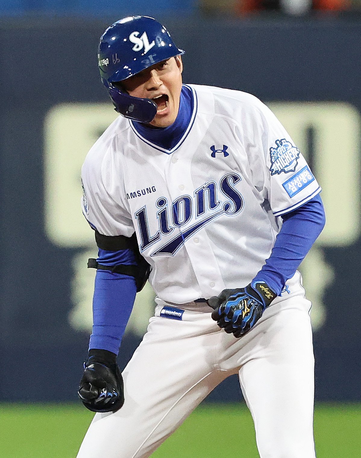 삼성 주장 구자욱은 후라도, 디아즈의 재계약, 최형우의 영입 등으로 팀의 전력이 강해진 것을 누구보다 반기며 내년 시즌 활약을 다짐했다. 뉴시스