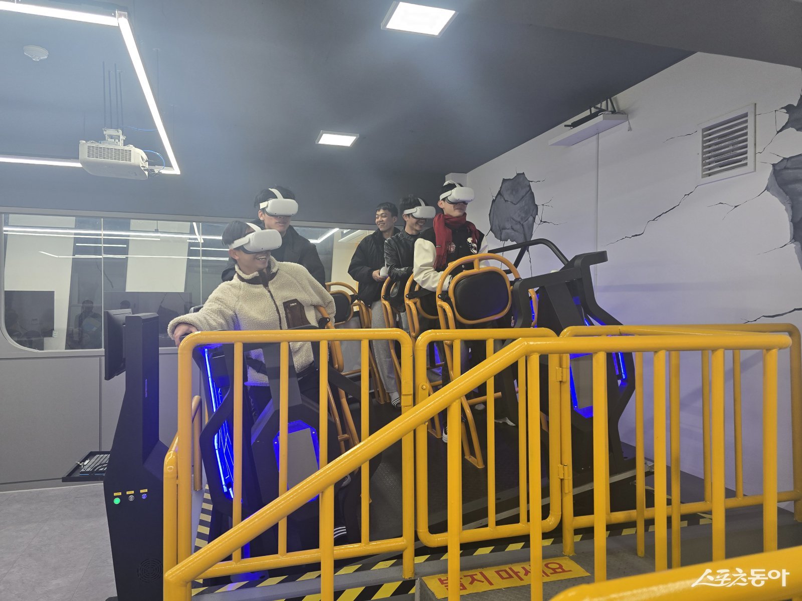 순천제일대학교 사회통합거점센터가 지난 3일부터 11일까지 베트남 교환학생들의 한국 정착과 사회통합을 위한 ‘하이파이브 직업체험 프로그램’을 운영했다. 사진제공=순천제일대