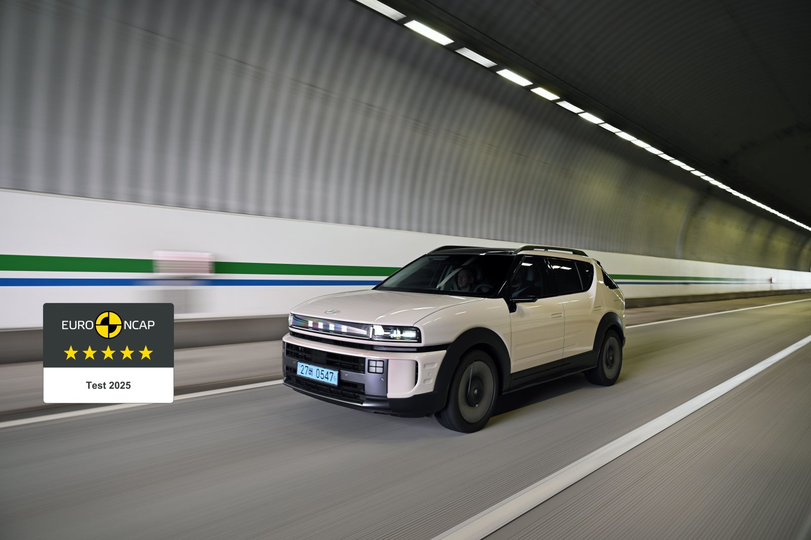 현대차 수소전기차 디 올 뉴 넥쏘가 유럽 안전성 평가서 최고 안전 등급(★★★★★)을 획득하며 세계 최고 수준의 안전성을 입증했다. 사진제공 ｜현대