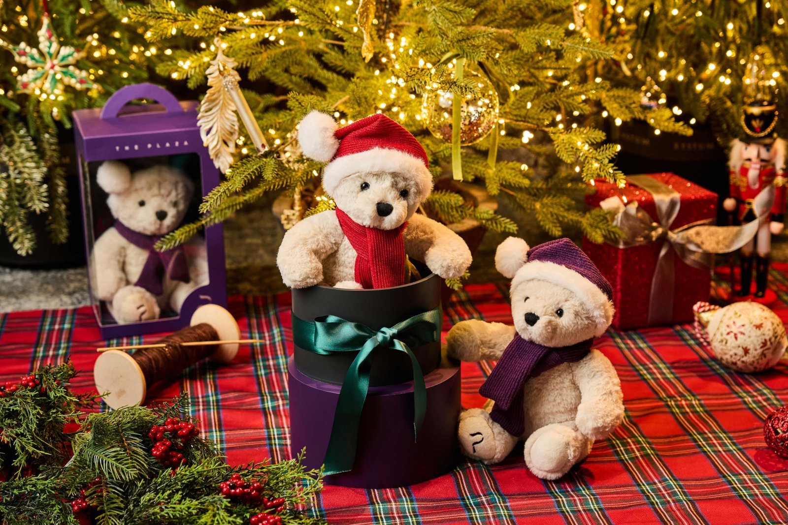 더 플라자 겨울 한정품 산타 베어