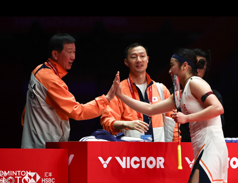 안세영, 월드투어 파이널스 첫 경기서 와르다니에 진땀승…女 복식 집안 대결 승자는 이소희-백하나