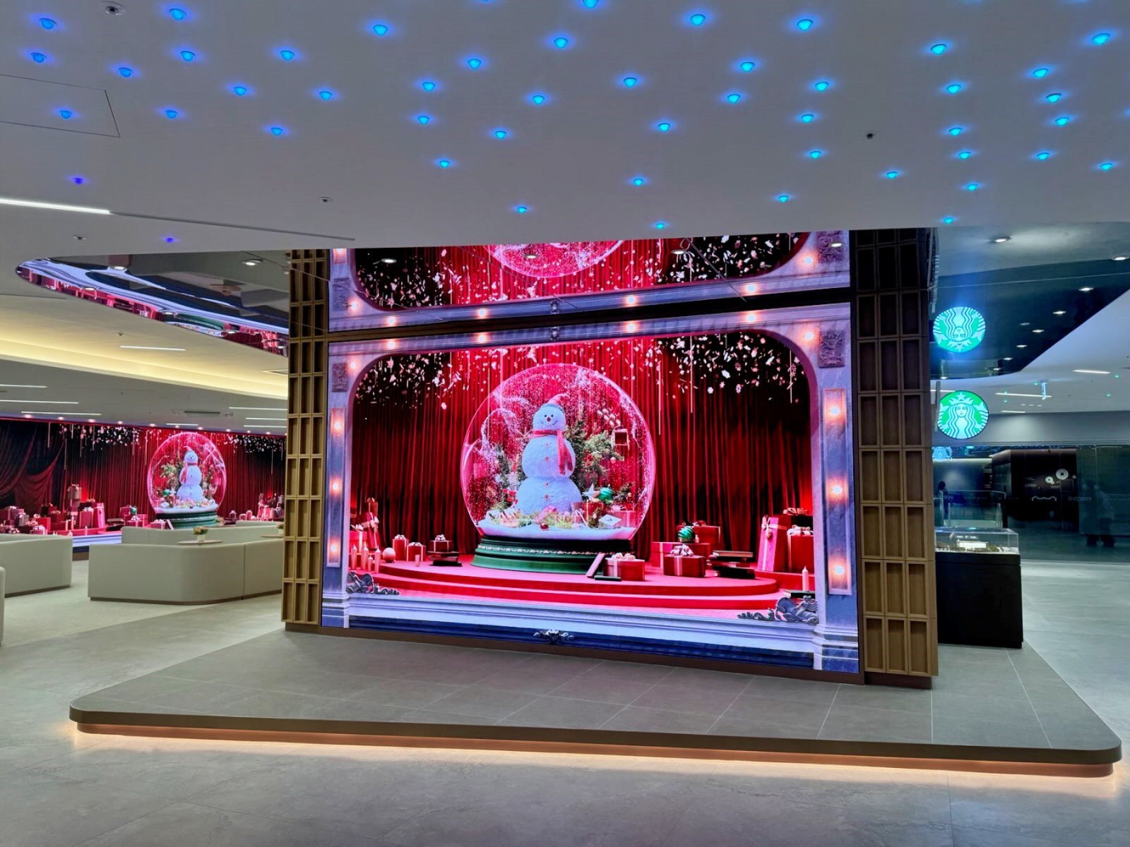 ‘우리 그레이트 라운지’ 내부 전경. 사진제공｜우리은행