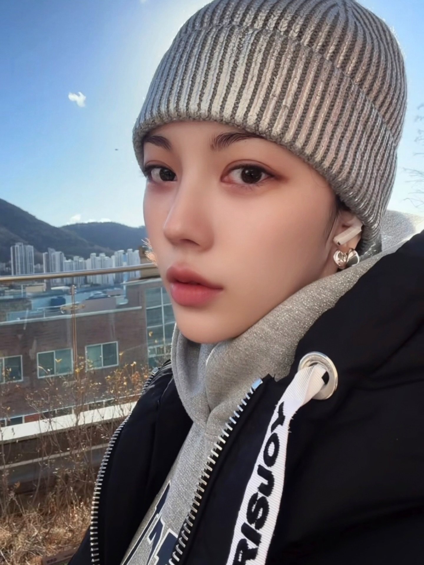 리지, 확 달라진 얼굴로 등장…“곧 끝이구나”