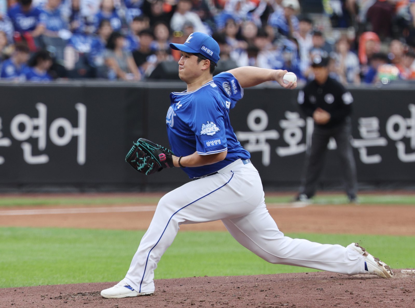 삼성 최원태의 올해 정규시즌은 아쉬움만 가득했지만, 가을야구를 통해 조금이나마 자존심을 지켰다. 2026년에는 선발진의 확실한 퍼즐로 거듭나야 한다. 뉴시스