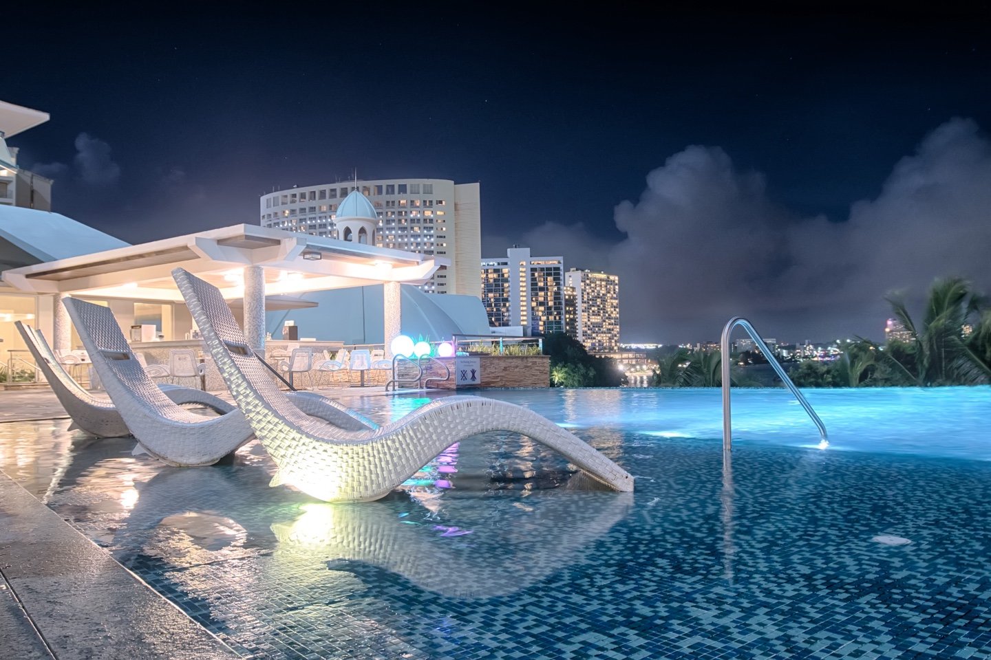 롯데호텔 괌 야외 수영장