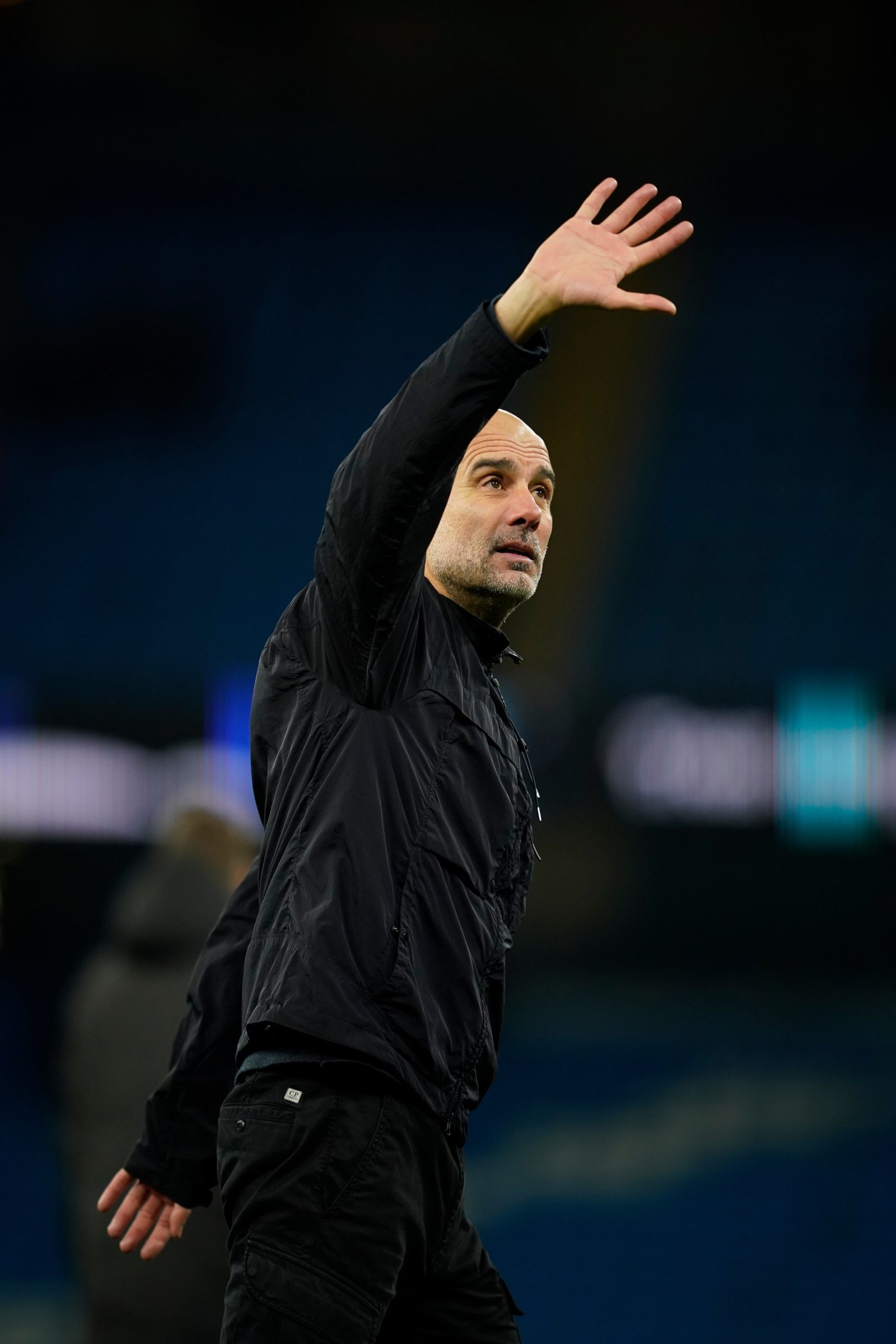 영국 매체 텔레그래프는 22일(한국시간) “맨체스터 시티 펩 과르디올라 감독은 선수들에게 ‘성탄절 동안 칠면조와 고기파이로 체중이 늘어난다면, 경기 출전은커녕 원정 명단에서도 제외될 수 있다’고 경고했다”고 밝혔다. 맨체스터(영국)|AP뉴시스