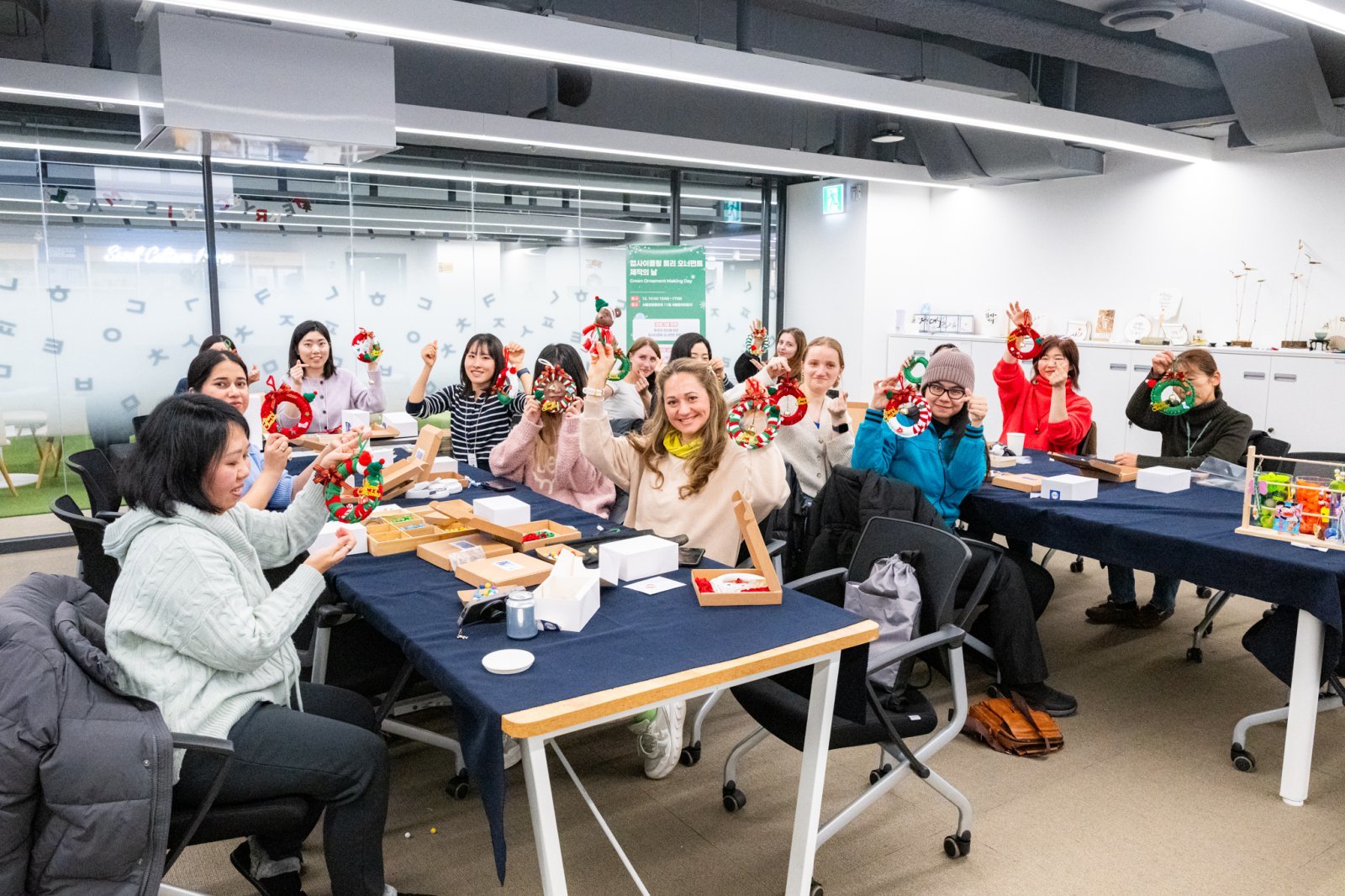 업사이클링 행사 참여 현장 사진