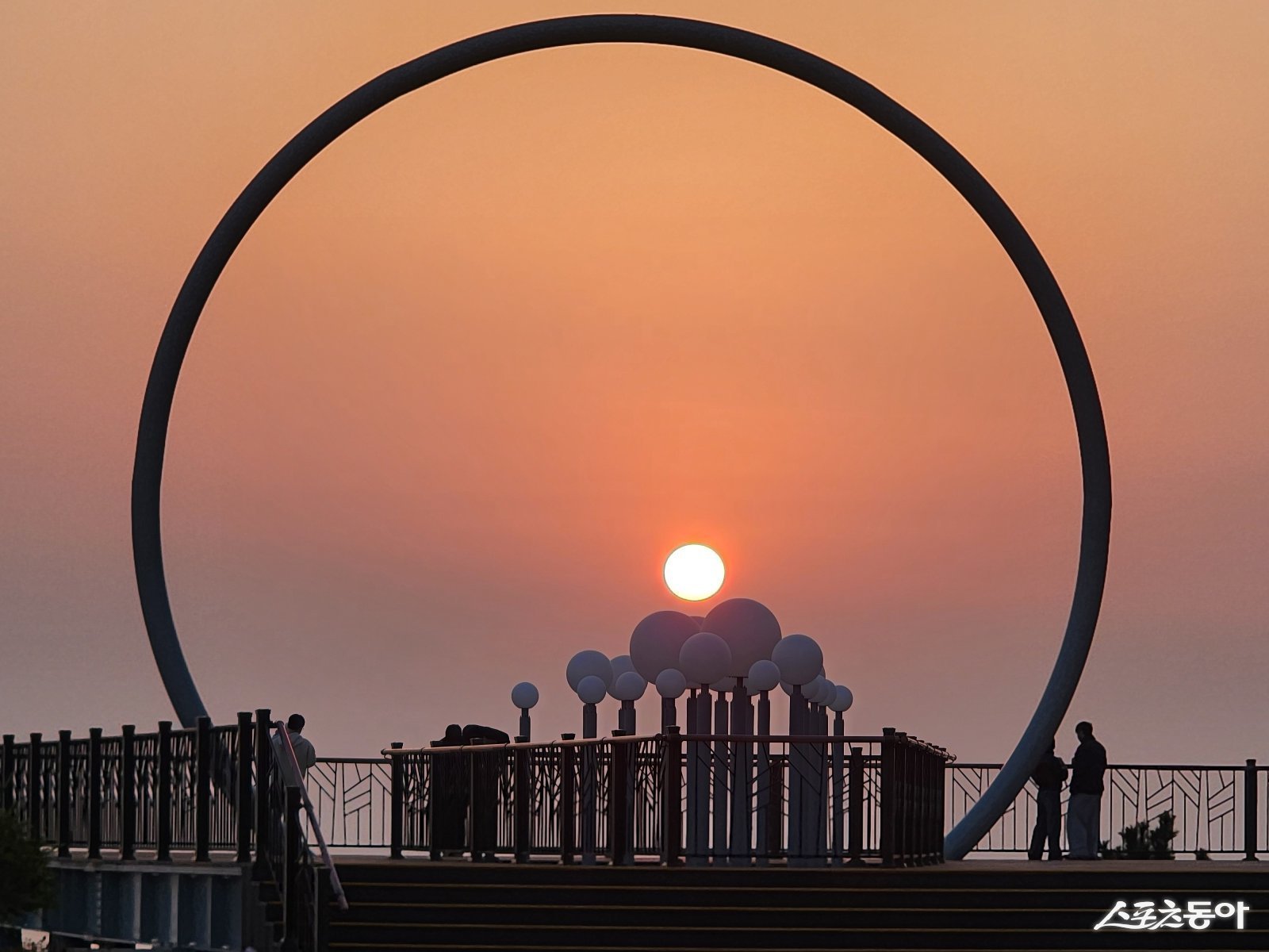 여수 향일암일출제가 오는 12월 31일부터 내년 1월 1일까지 이틀간 임포 일출광장 일원에서 개최된다. 사진제공=박기현 기자
