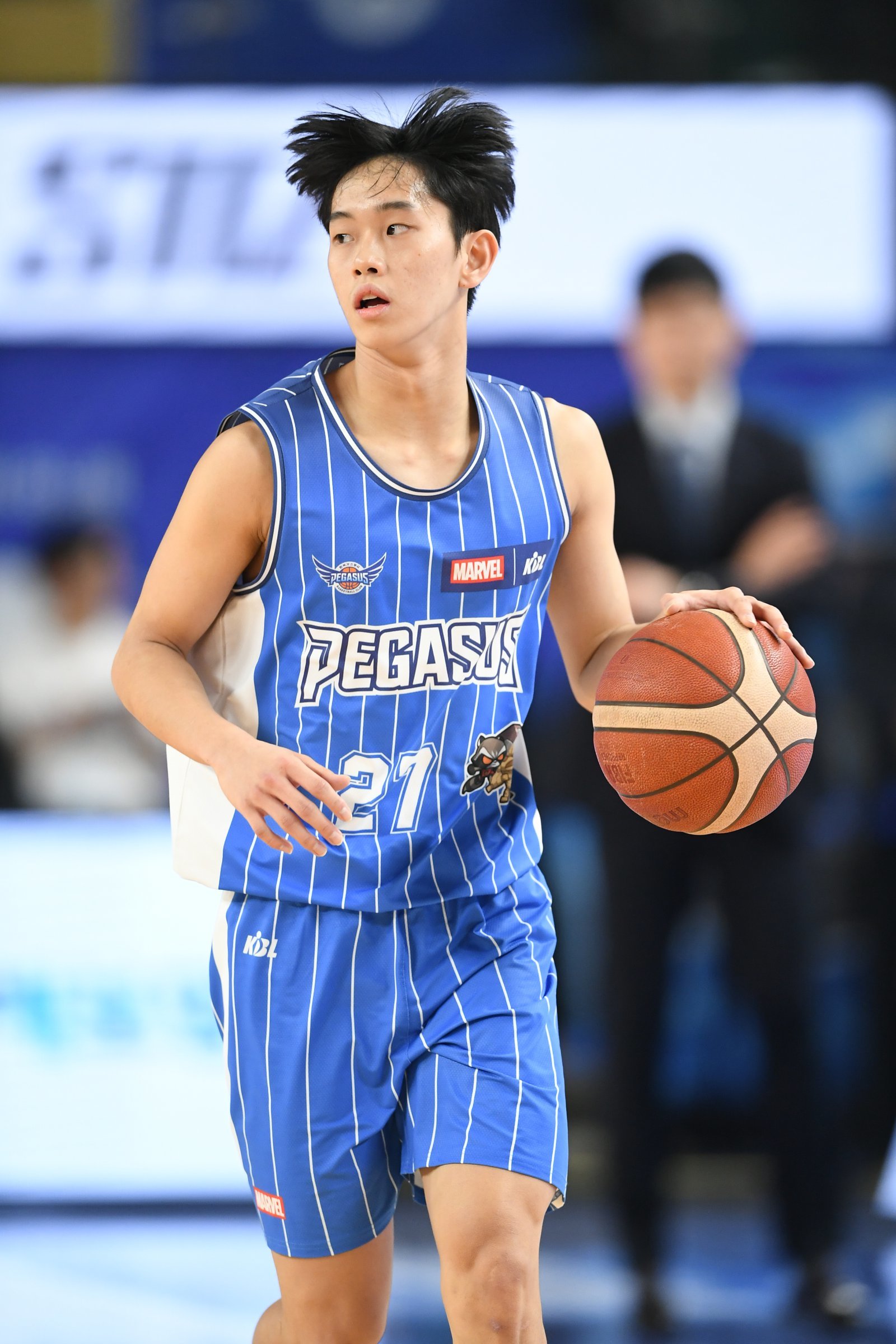 가스공사 양우혁, KT 강성욱, 현대모비스 김건하, KCC 윤기찬, 소노 강지훈은 프로에 갓 입단한 신인임에도 경기당 평균 20여분을 소화하며 팀에 큰 힘을 보태고 있다. 가스공사 양우혁. 사진제공｜KBL