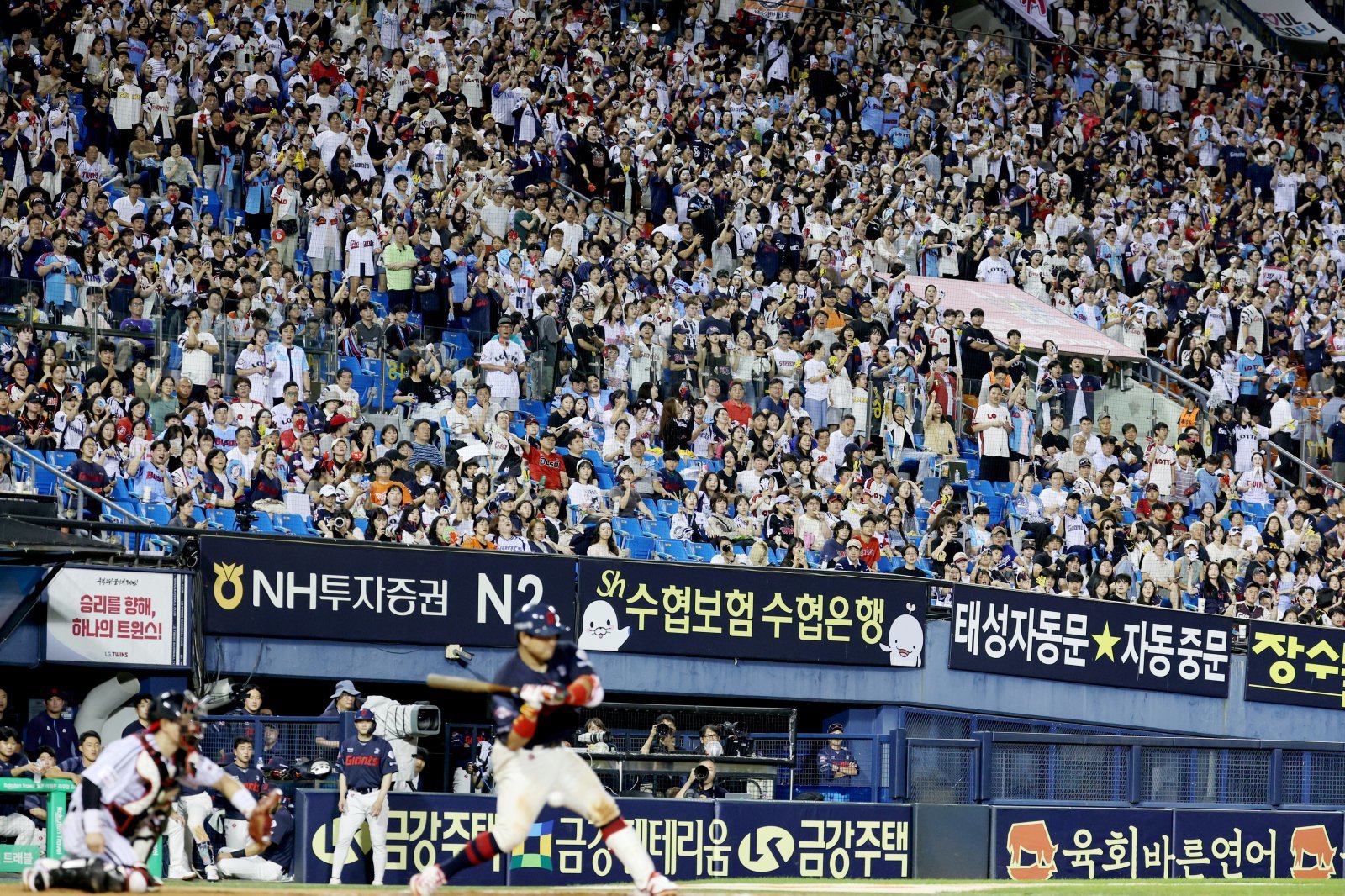 KBO리그가 2년 연속 1000만 관중을 달성했다. 2025년에는 역대급 흥행과 희로애락이 공존했다. 뉴시스