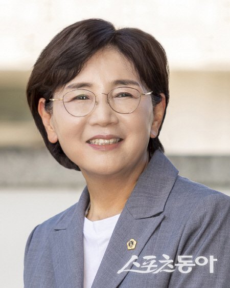 이선희 경북도의회 기획경제위원장.