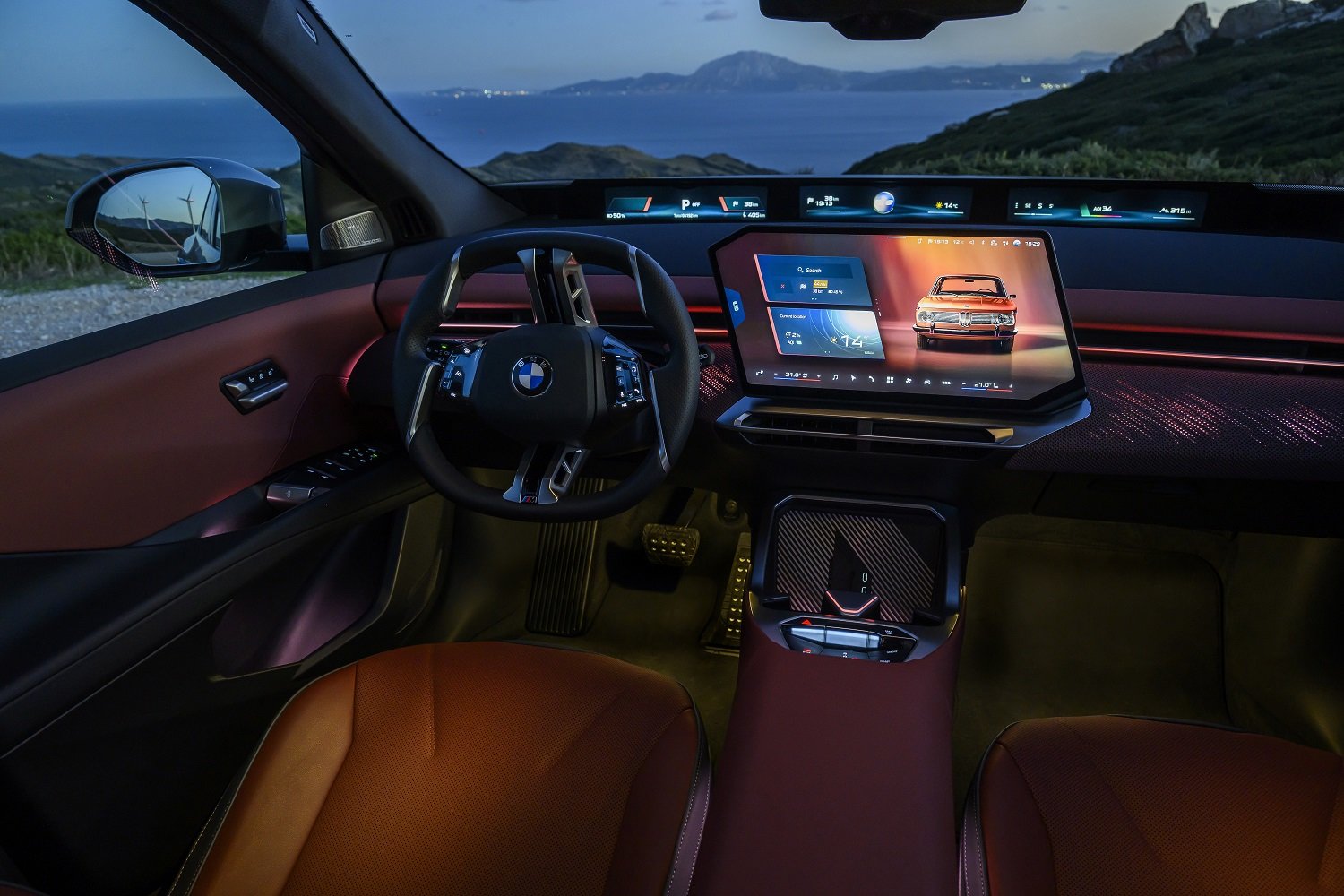 BMW가 아마존 알렉사+ 기술을 접목한 AI 기반 ‘BMW 지능형 개인 비서’를 선보였다. 사진제공 ｜BMW 코리아