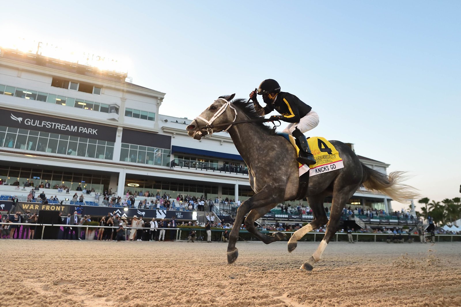 2021년 페가수스월드컵에서 1위로 결승선을 통과하는 닉스고.