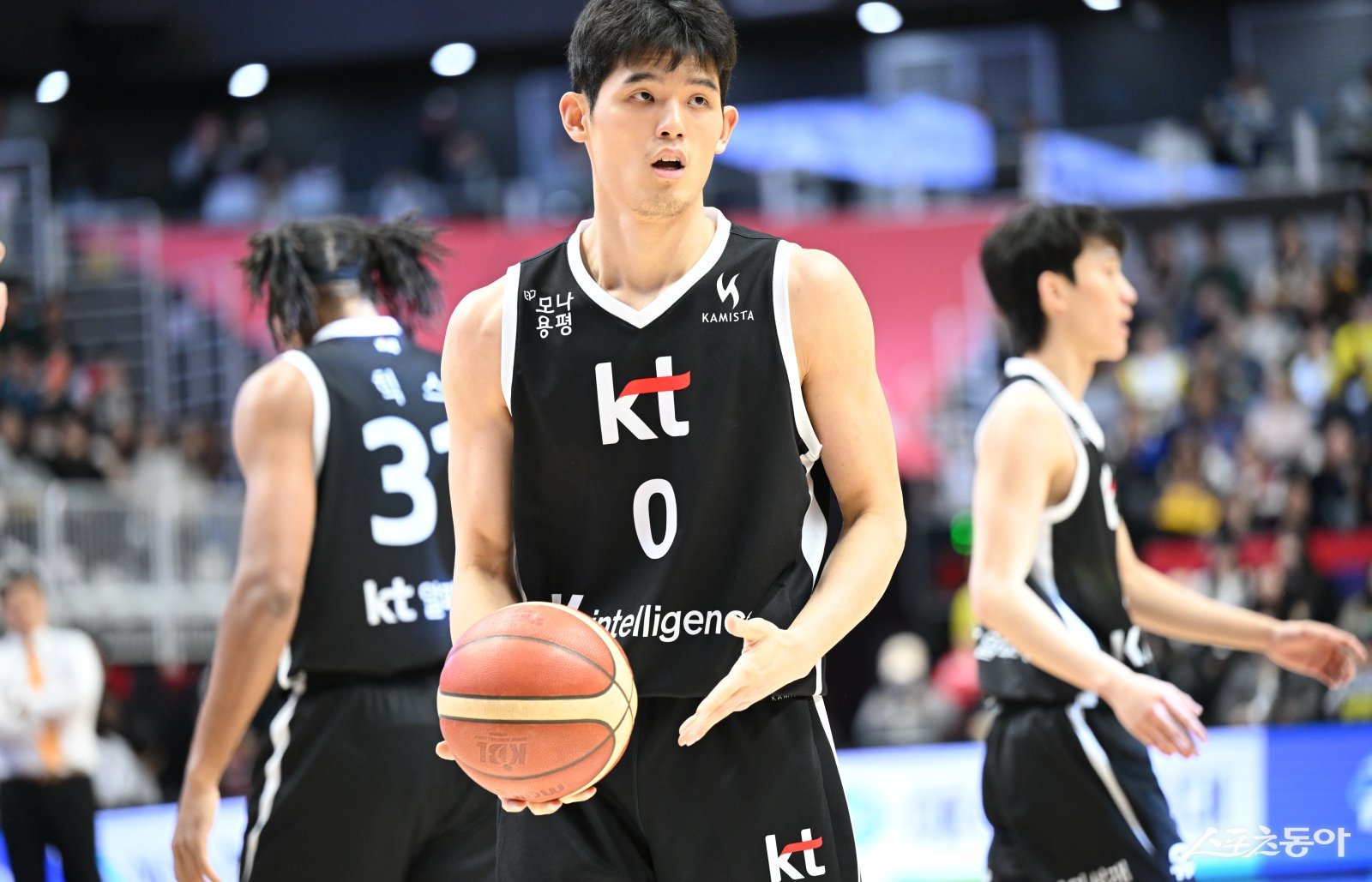 KT 하윤기가 발목 부상으로 당분간 코트에 나서지 못하게 됐다. 사진제공|KBL