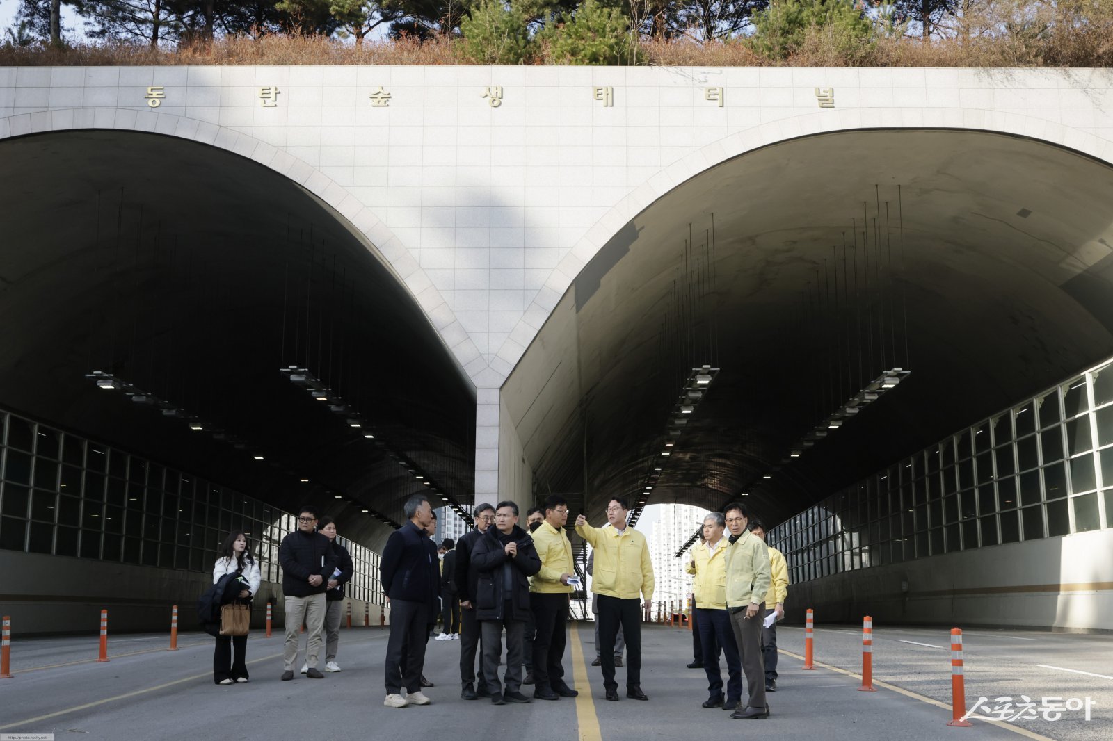 정명근 화성특례시장이 현장점검을 하고 있다. 사진제공|화성시