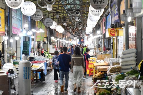영주시 골목시장 모습. 사진제공ㅣ영주시