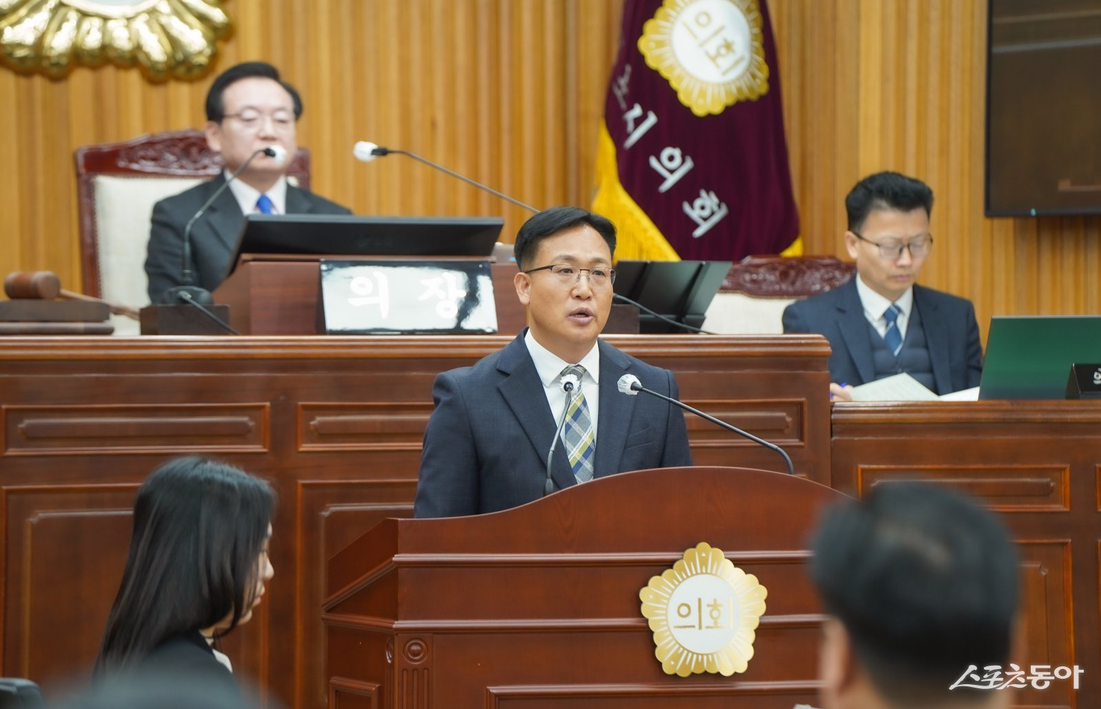 조석훈 목포시장 권한대행은 12일 2026년 첫 목포시의회 임시회에서 올해 시정운영 방향을 발표하며 ‘안정적인 시정운영과 미래 준비’를 강조했다. 사진제공=목포시