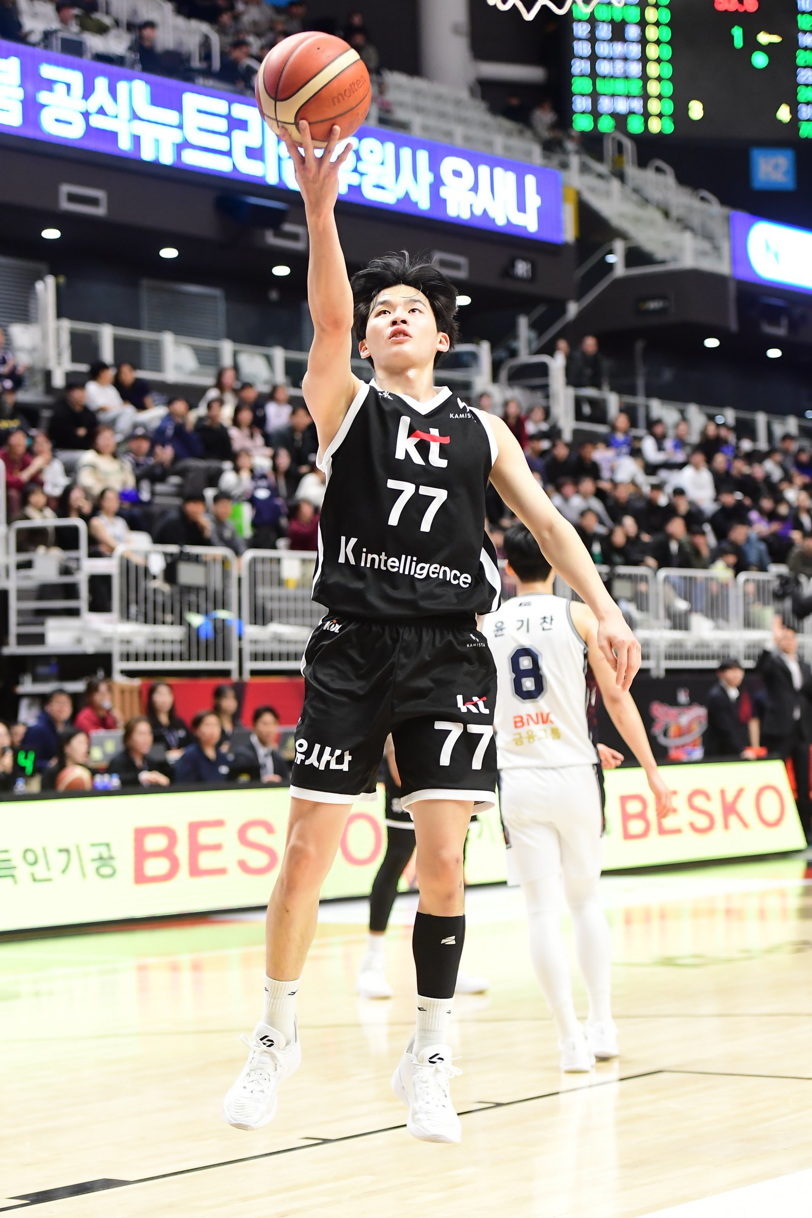 KT 강성욱은 14일 수원서 열린 KCC와 홈경기에서 20점·6어시스트로 활약하며 2연승을 이끌었다. 사진제공｜KBL