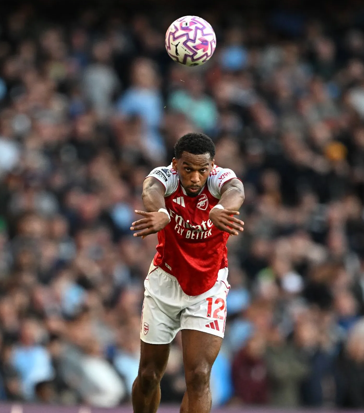 IFAB가 고의적 시간 낭비를 방지하고자 스로인, 골킥, 선수 교체 시간 제한 등을 검토하기로 했다. 사진출처│EPL 홈페이지