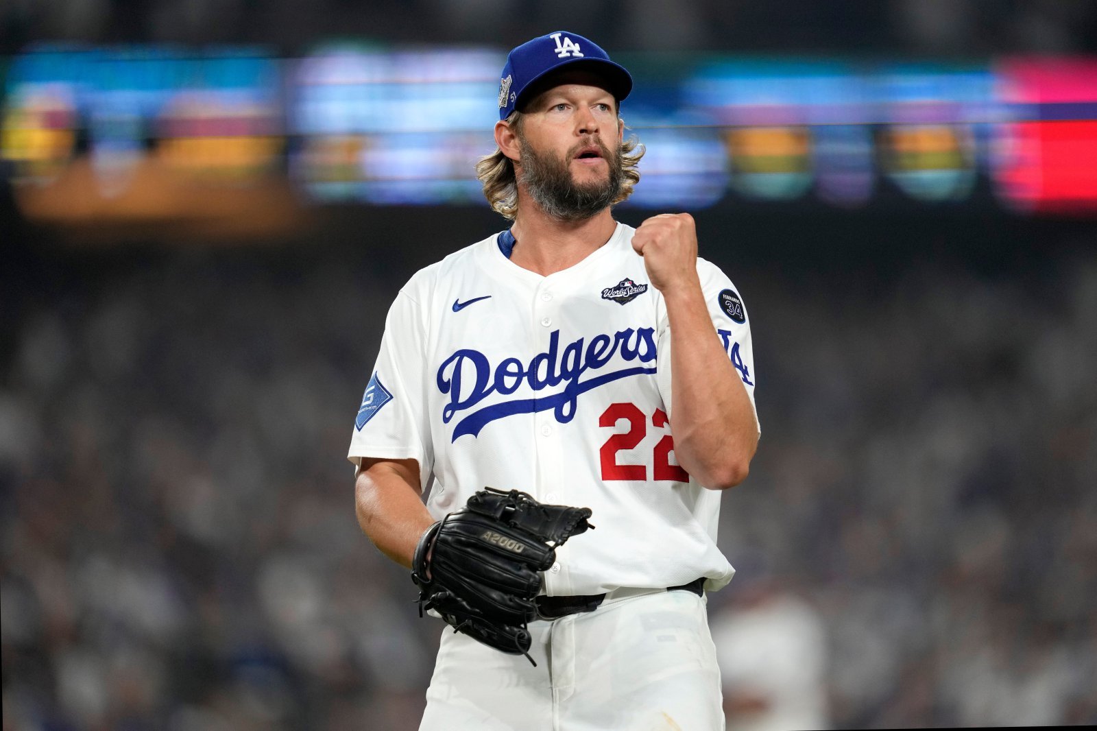 클레이튼 커쇼는 2025시즌을 끝으로 현역 은퇴했지만, 2026 WBC에 미국 대표팀으로 출전해 마운드에 활력을 불어넣으려 한다. AP뉴시스