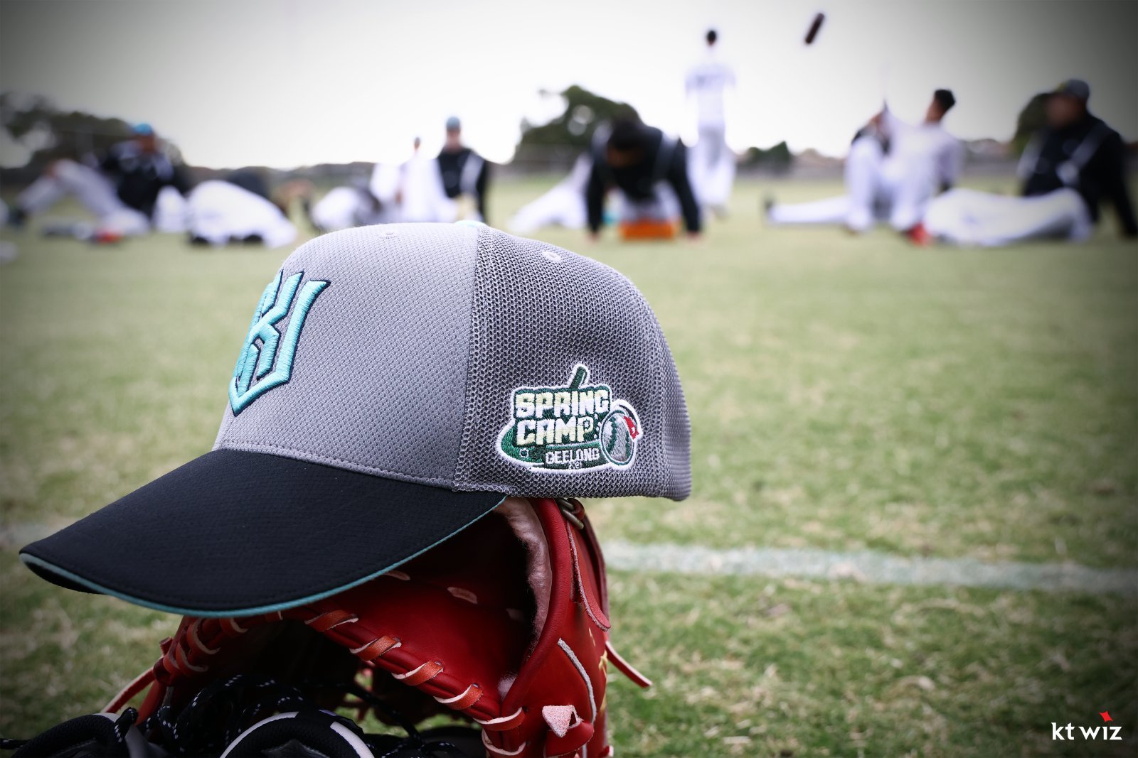 10개 구단이 겨울잠에서 깨어나 스프링캠프 출국길에 오르기 시작했다. 21일 호주로 출국한 KT를 시작으로 하나둘씩 캠프지로 떠난다. 사진제공｜KT 위즈