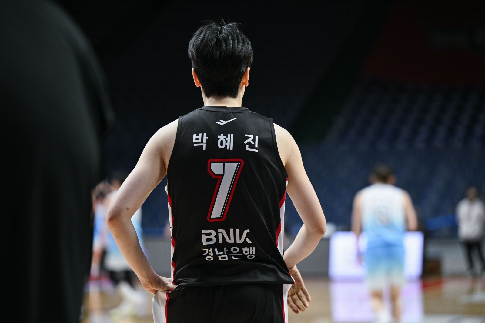 BNK 썸 박혜진은 손가락이 탈구되는 부상에도 끝까지 코트를 떠나지 않으며 3위 수성에 힘을 보탰다. 사진제공|WKBL