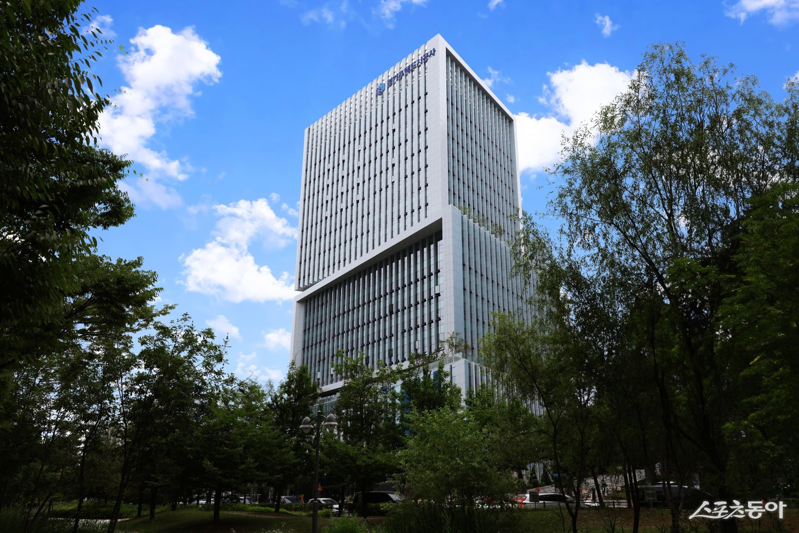 경기주택도시공사(GH)가 운영하는 경기도 전세피해지원센터가 ‘2026년 전세사기피해주택 긴급 관리 지원사업’ 대상자를 모집한다(경기주택도시공사 전경). 사진제공｜경기주택도시공사