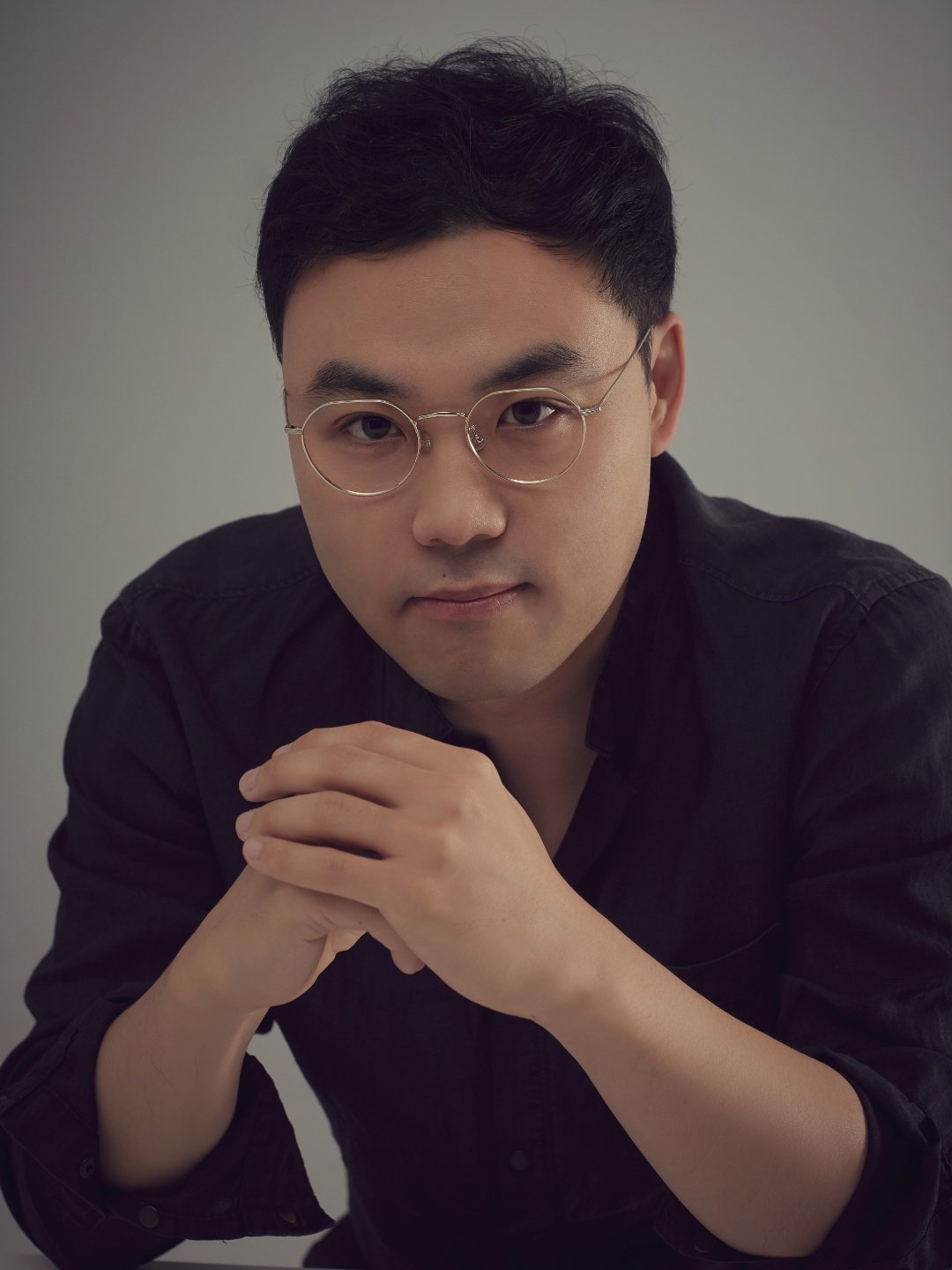 지휘자 이탐구
