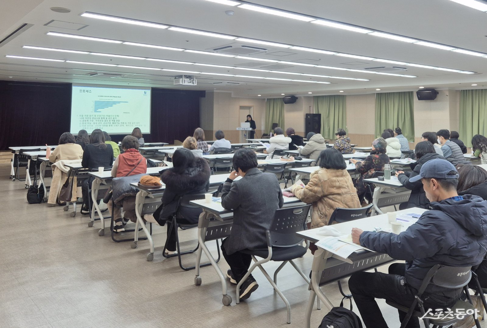 부천시는 지난 1월 20일부터 22일까지 시청과 도당동 마을공동체지원센터에서 ‘2026년 마을공동체 공모사업 설명회’를 개최하고 일정을 성공적으로 마무리했다. 사진제공｜부천시