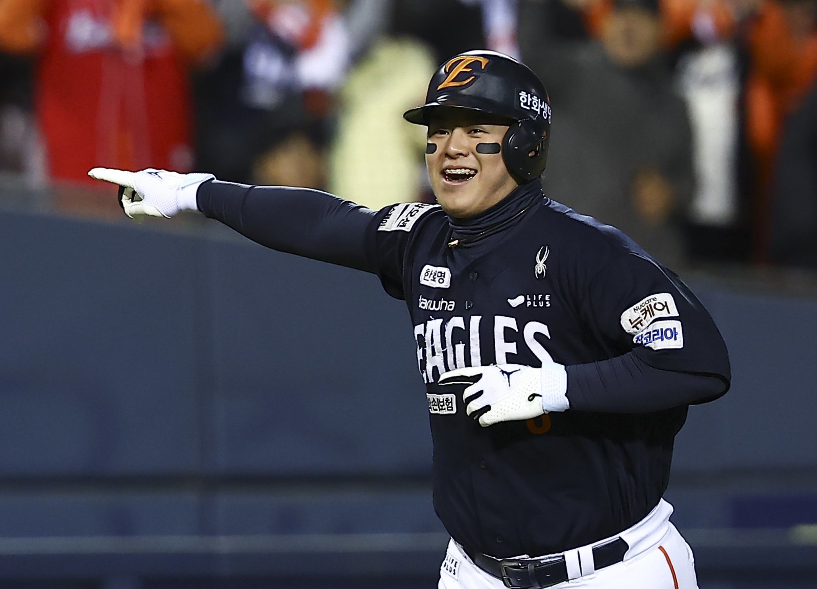 한화와 노시환의 다년계약 협상이 점점 더 합의점을 찾아가는 모습이다. 선수 본인과 단장이 모두 긍정적인 신호를 내놓고 스프링캠프를 떠났다. 2026시즌 개막 전까지 결과가 만들어질 수 있을지 관심이 모아진다. 뉴시스