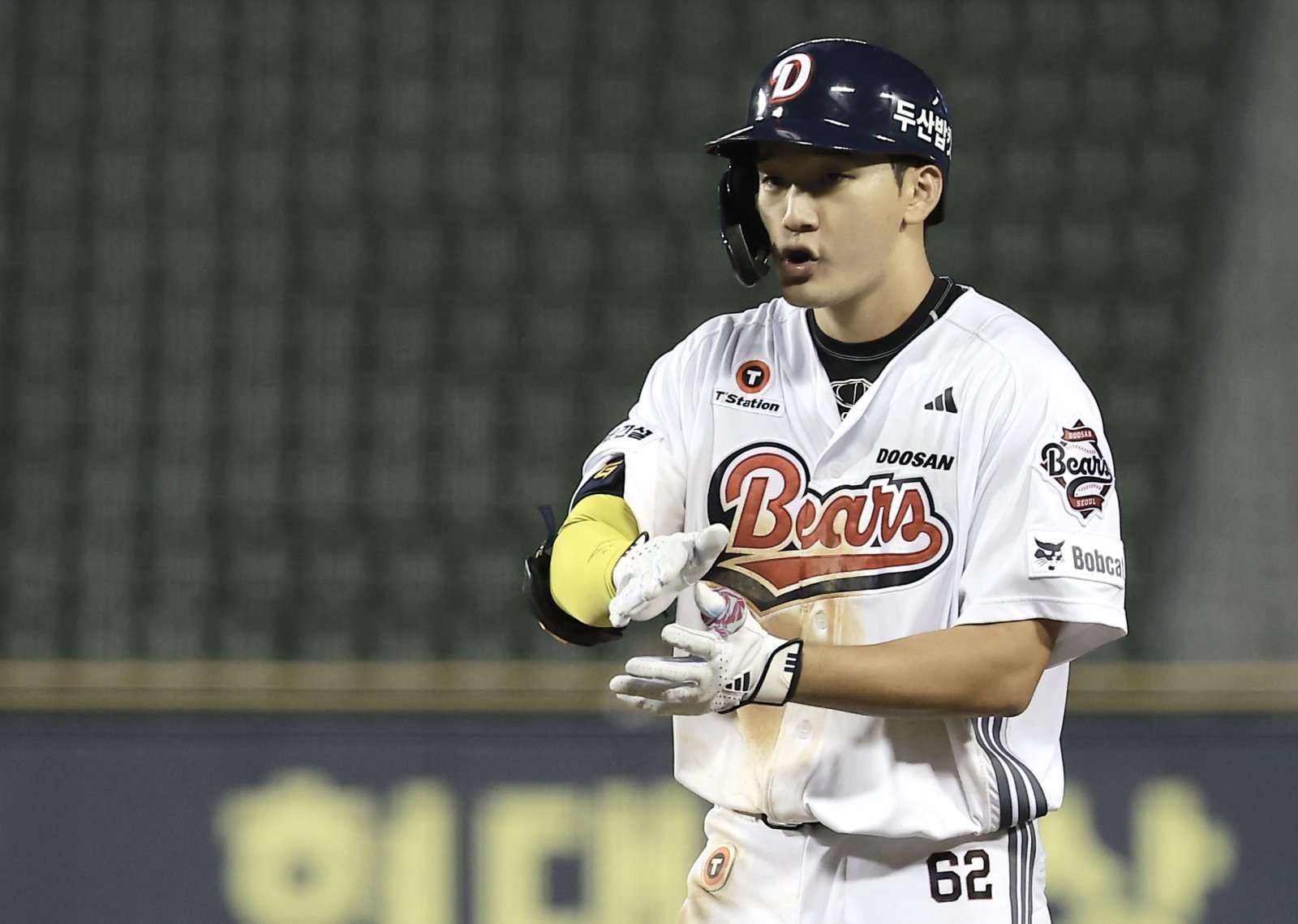 현역 복무를 마치고 지난해 성공적 복귀를 알린 안재석이 두산의 주전 3루수로 자리 잡을 수 있을지에 관심이 쏠린다. 뉴시스